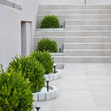 Tony's With Private Pool In Komilio Lefkada *